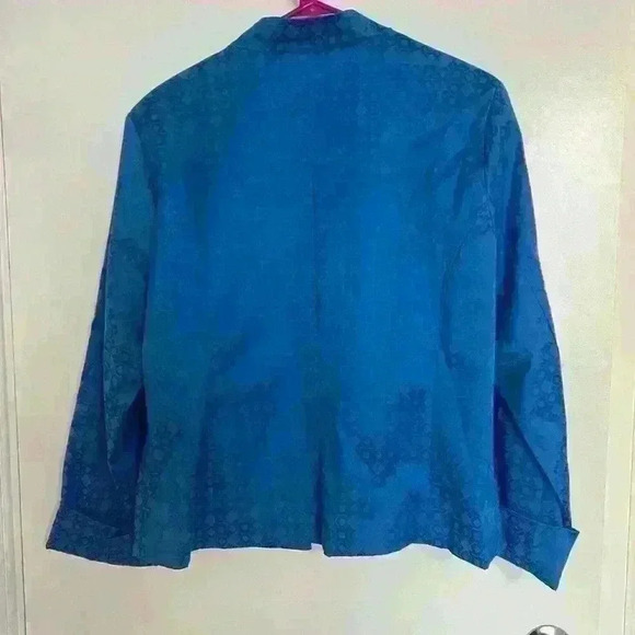 Toni Morgan Woman’s Jacket - Picture 2 of 5